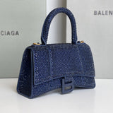 Zivas Charm Streamlined Design Statement Handbag (Everyday Luxury Essential) – Styled Look