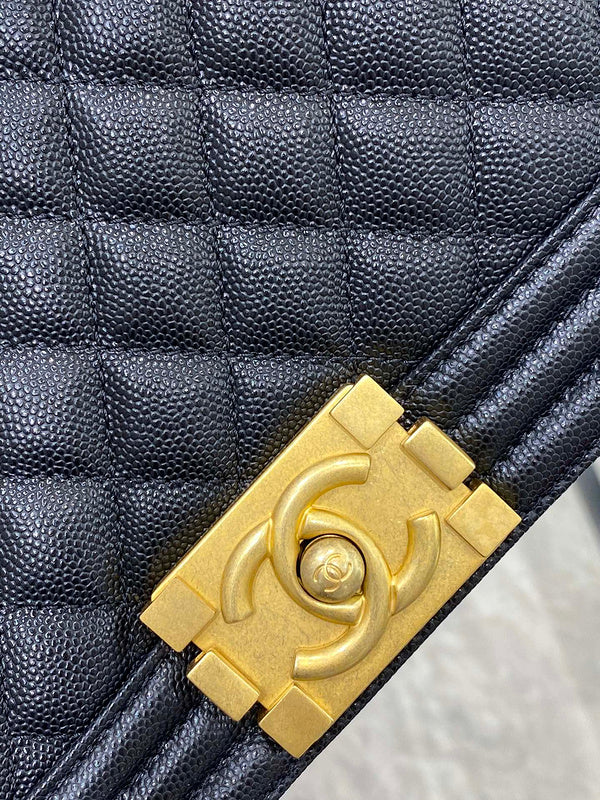  women's handbag, mid design, view 10