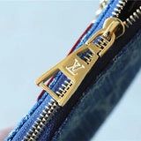  timeless tote bag detail view showing craftsmanship 8