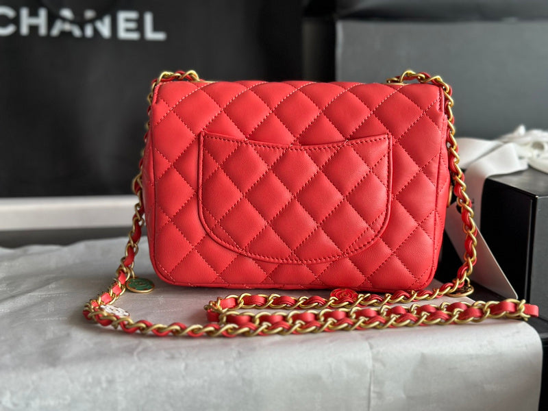 Zivas Charm Streamlined Design Designer Handbag (Premium Everyday Carry) – Back View