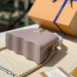  curated everyday bag styled with outfit 18