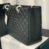  handbag, spacious everyday style, image 4
