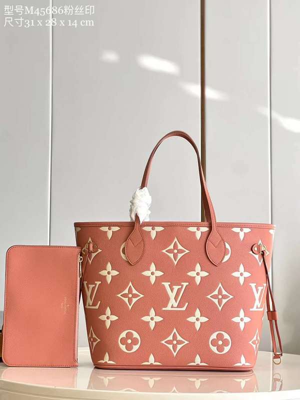 Side profile of statement signature women's handbag – women's luxury accessory