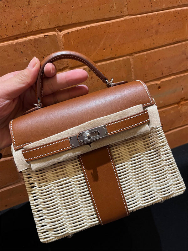  sophisticated structured bag styled with outfit 18