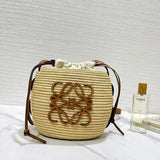 Ziva's Charm handbag – front view (16cm*12cm*18cm)