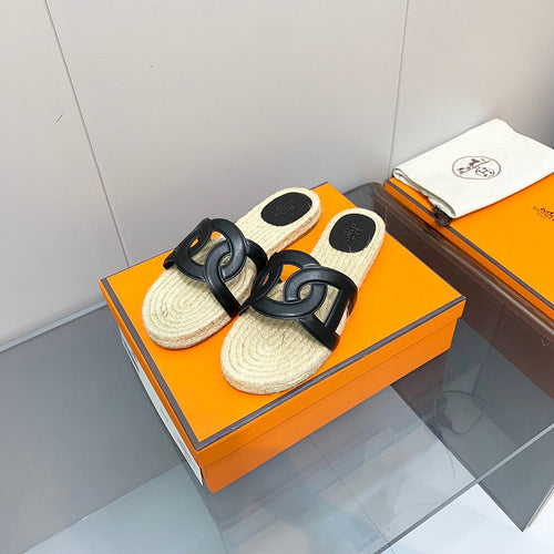 Hermes sandals Style 196 - texture and material detail