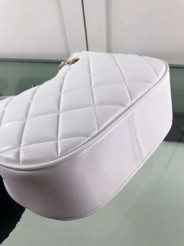 Zivas Charm Modern Edge Fashion Handbag (Designer-Inspired Craftsmanship) – Styled Look