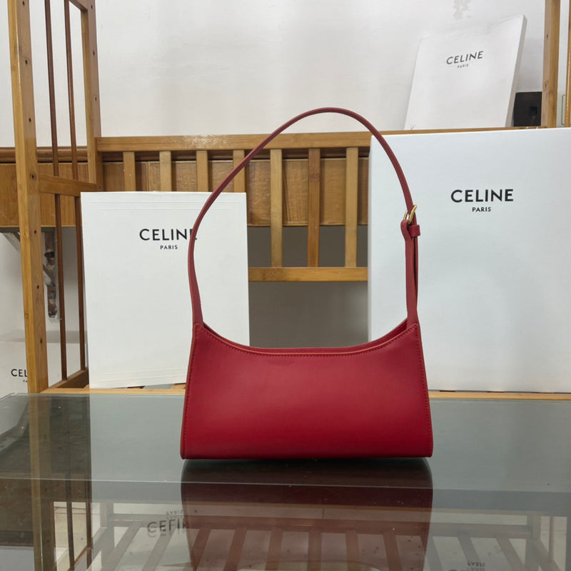 Side profile of chic everyday-luxe women's handbag – women's everyday handbag