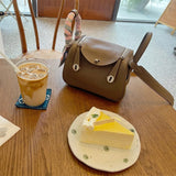  Effortless shopper bag carried on shoulder