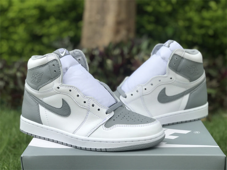 Nike two-tone luxury sneakers view 13 breathable knit upper