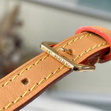  smart structured bag detail view showing craftsmanship 8