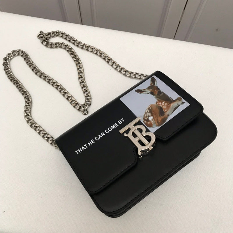 Ziva's Charm handbag – detail view (one versatile size)