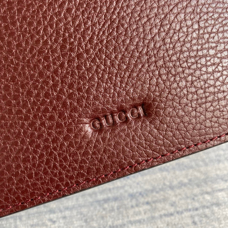 Interior view of refined chic women's handbag – women's everyday handbag