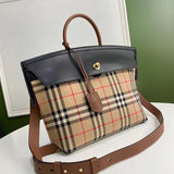 Ziva's Charm handbag – close-up view (one versatile size)