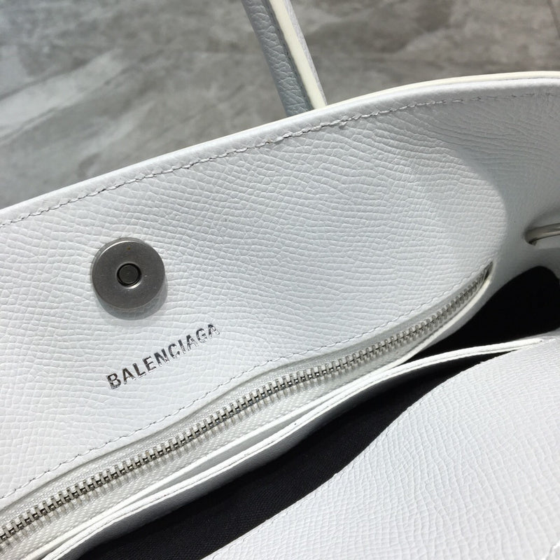 Statement Vegan Leather Handbag - Refined Silhouette | Women's Statement Accessory #915 - texture close-up (image 9) of designer-inspired handbag