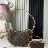 tote bag interior and compartment view