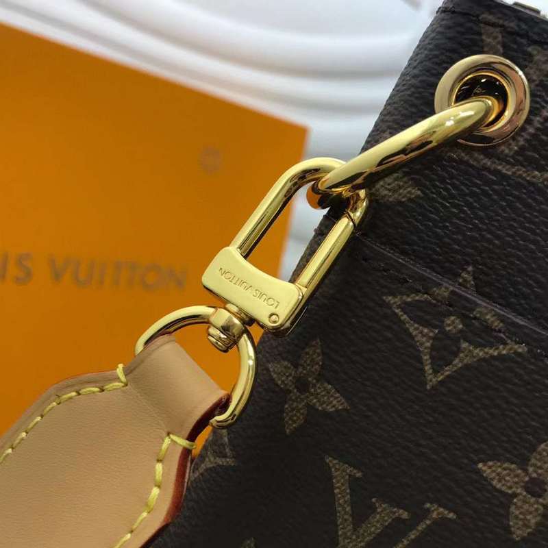 Top view of everyday-luxe modern women's handbag – women's luxury handbag