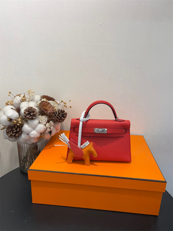 Everyday-Ready handbag styled for everyday wear