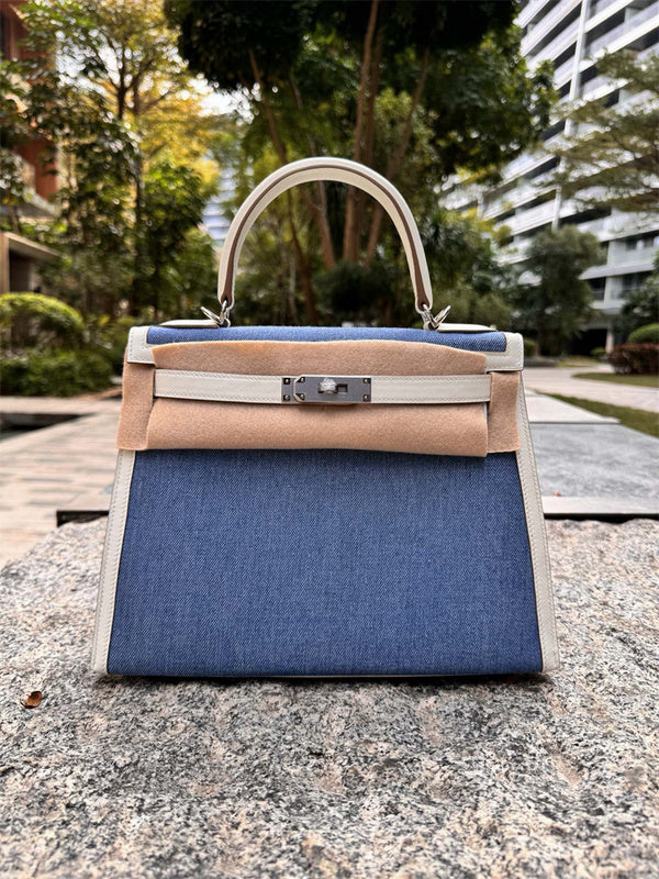 Interior view of structured premium bag