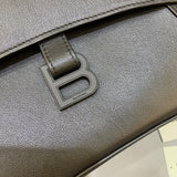 Polished Vegan Leather Handbag - Versatile Everyday Design | Women's Statement Accessory #520 - hardware and detail close-up (image 5) of designer-inspired handbag