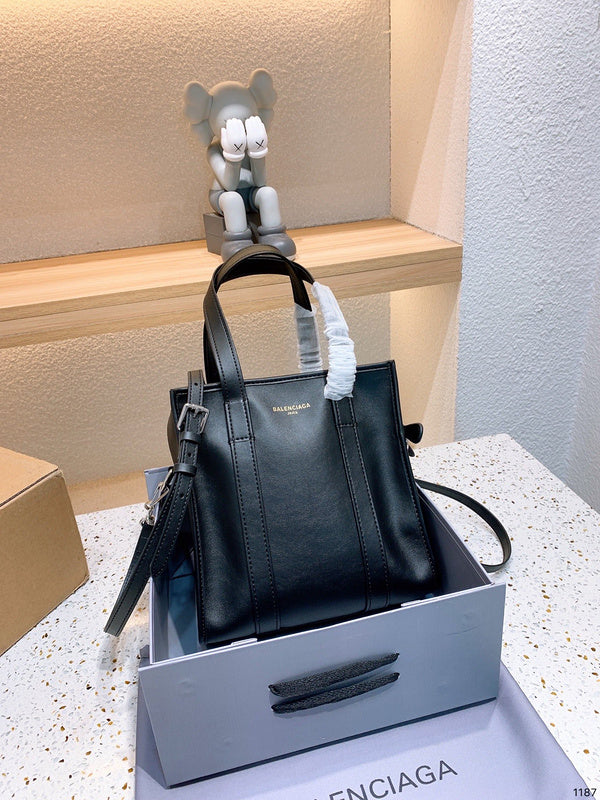 Ziva's Charm handbag – lifestyle view (one versatile size)