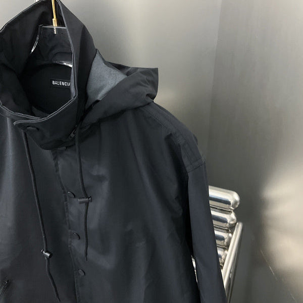 Three-quarter angle view of Balenciaga luxury piece style No.158