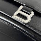 Zivas Charm Elevated Essentials Fashion Handbag (Contemporary Shape Language) – Close-Up Detail