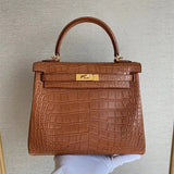  Effortless crossbody bag front view 13