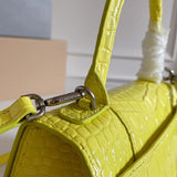 Zivas Charm Timeless Appeal Premium Handbag (Designer-Inspired Craftsmanship) – Styled Look