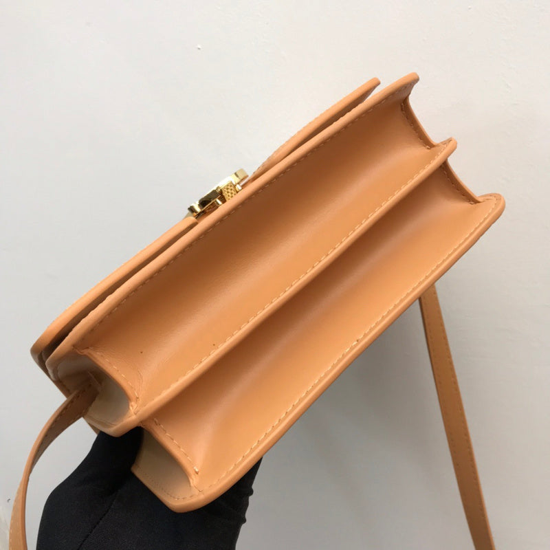 Ziva's Charm handbag – interior view (one versatile size)