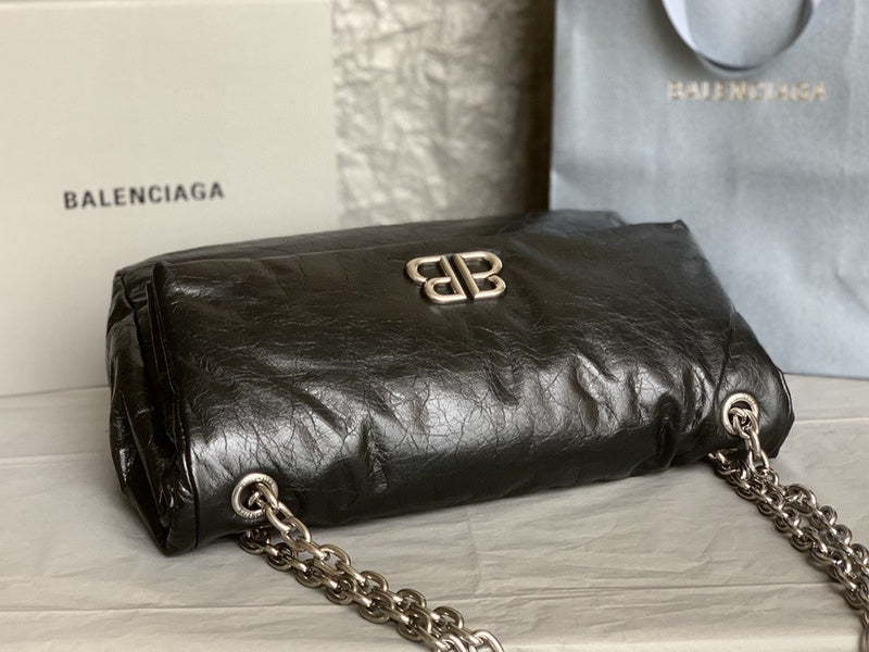 Zivas Charm Versatile Design Fashion Handbag (Thoughtfully Structured Design) – Interior View