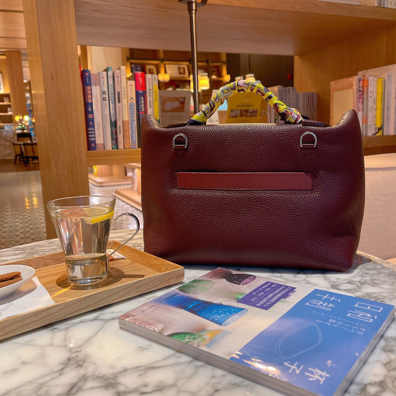 Timeless handbag styled for everyday wear