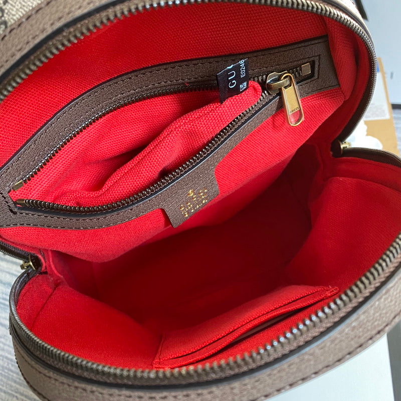 Close-up detail of refined modern women's handbag – women's luxury accessory