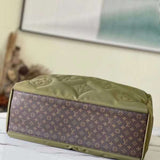 Styled lifestyle shot of polished modern women's handbag – women's everyday handbag