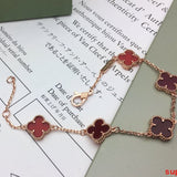 Front view of Van Cleef & Arpels unisex jewelry piece