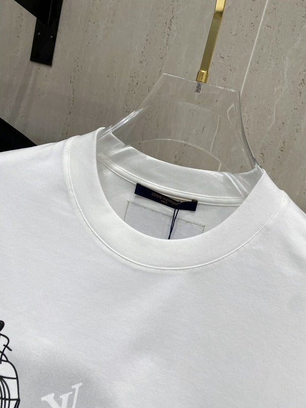 Full styled look of Louis Vuitton cotton t-shirt with streetwear-inspired cut