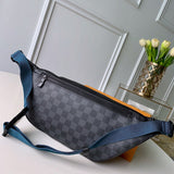 Styled lifestyle shot of chic structured women's handbag – women's everyday handbag