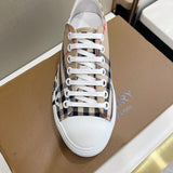 Burberry shoes Style 183 - packaging and accessories