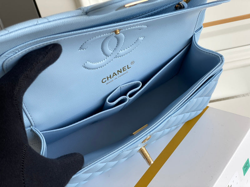  women's handbag, mid design, view 4