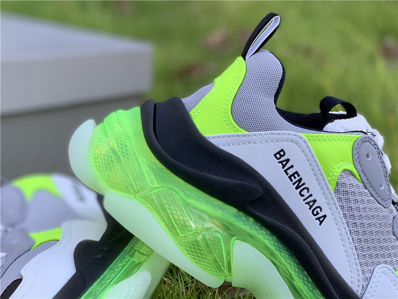 Balenciaga shoes Style 391 - sole and craftsmanship detail (alternate angle)