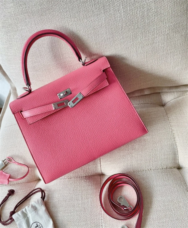  signature satchel detail view showing craftsmanship 8