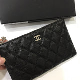 Zivas Charm Effortless Elegance Everyday Handbag (Elevated Accessory Essential) – Close-Up Detail