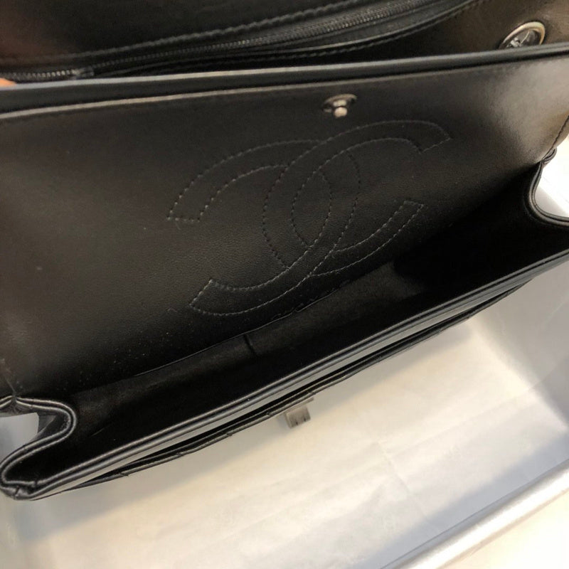  women's handbag, mid design, view 9