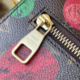 Handle and strap detail of structured chic women's handbag – women's luxury accessory