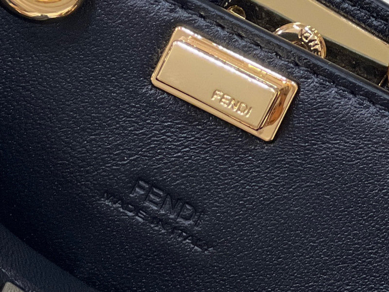 Ziva's Charm handbag – full view (10cm*8.5cm*12cm)