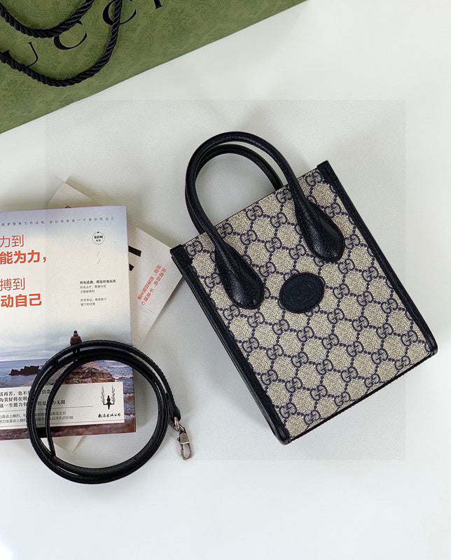 Interior view of signature everyday-luxe women's handbag – women's premium purse