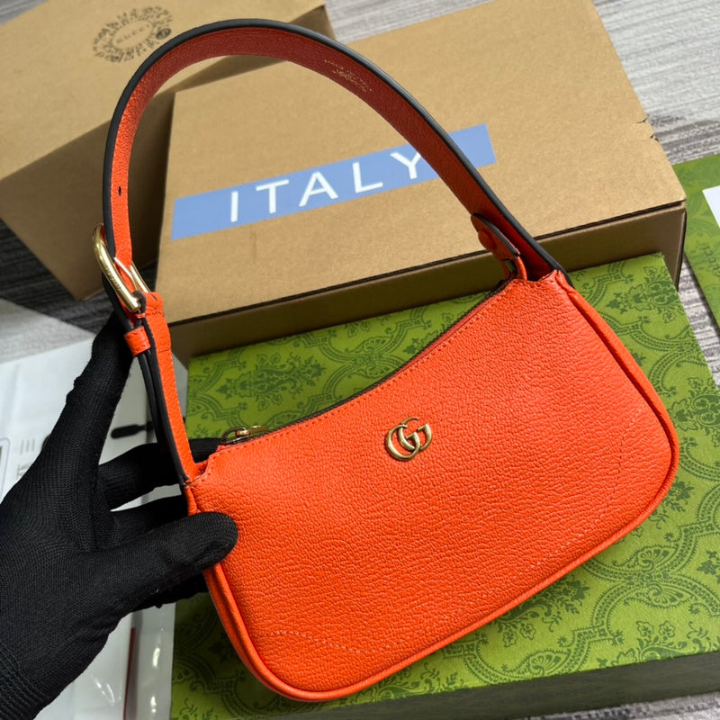 Front view of everyday-luxe sleek women's handbag – women's designer-style accessory