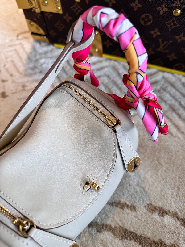 Sleek handbag styled for everyday wear