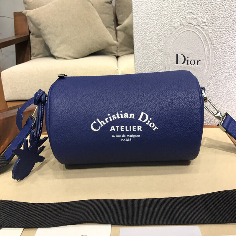 Elegant Faux Leather Handbag - Chic Everyday Appeal | Women's Fashion Handbag #845 - back view (image 4) of designer-inspired handbag