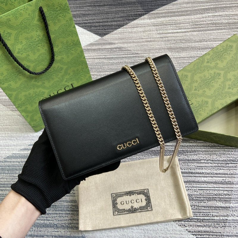 Front view of refined structured women's handbag – women's everyday handbag